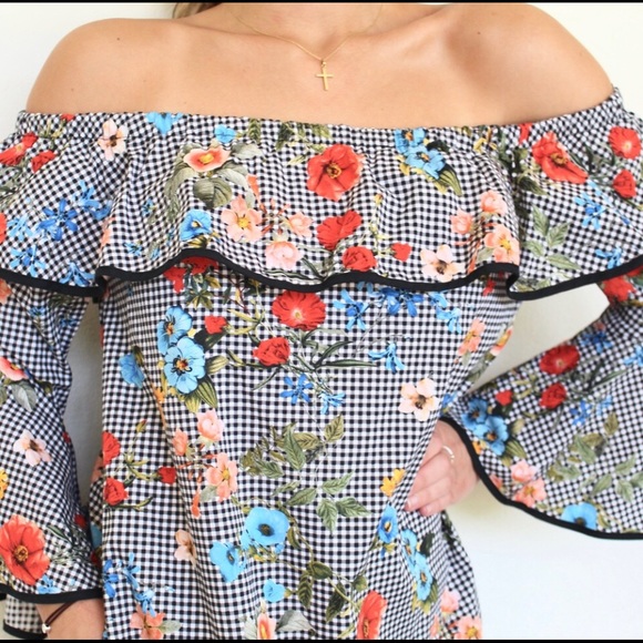 Zara Checkered & Floral Off The Shoulder Dress - Picture 3 of 9